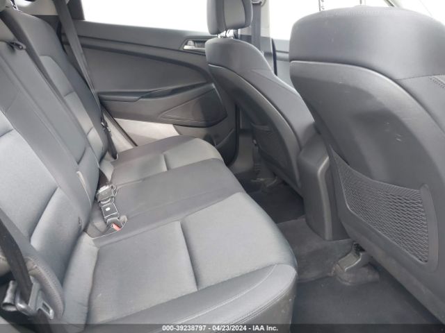 Photo 7 VIN: KM8J33A41JU755016 - HYUNDAI TUCSON 