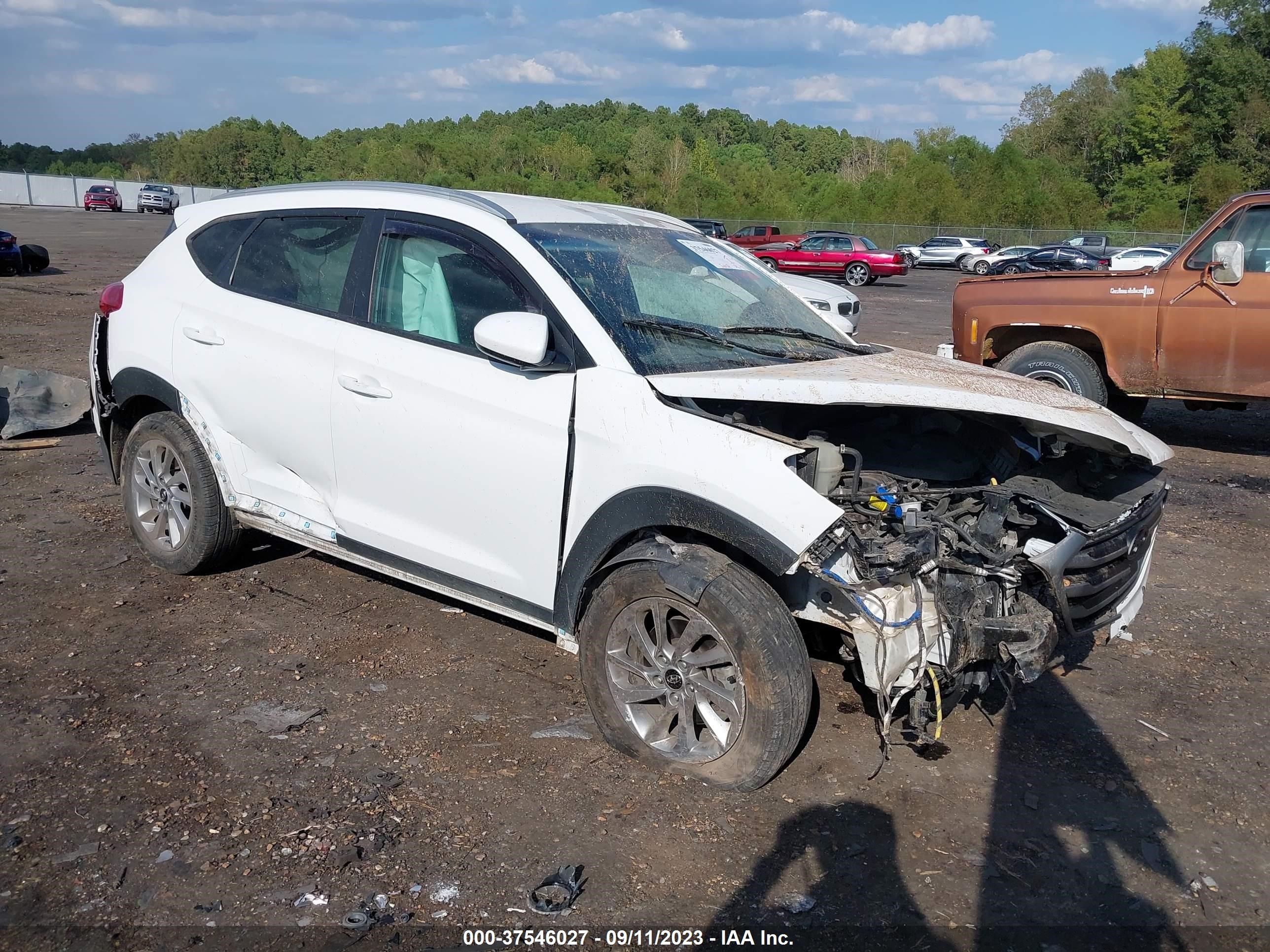 Photo 0 VIN: KM8J33A41JU804151 - HYUNDAI TUCSON 