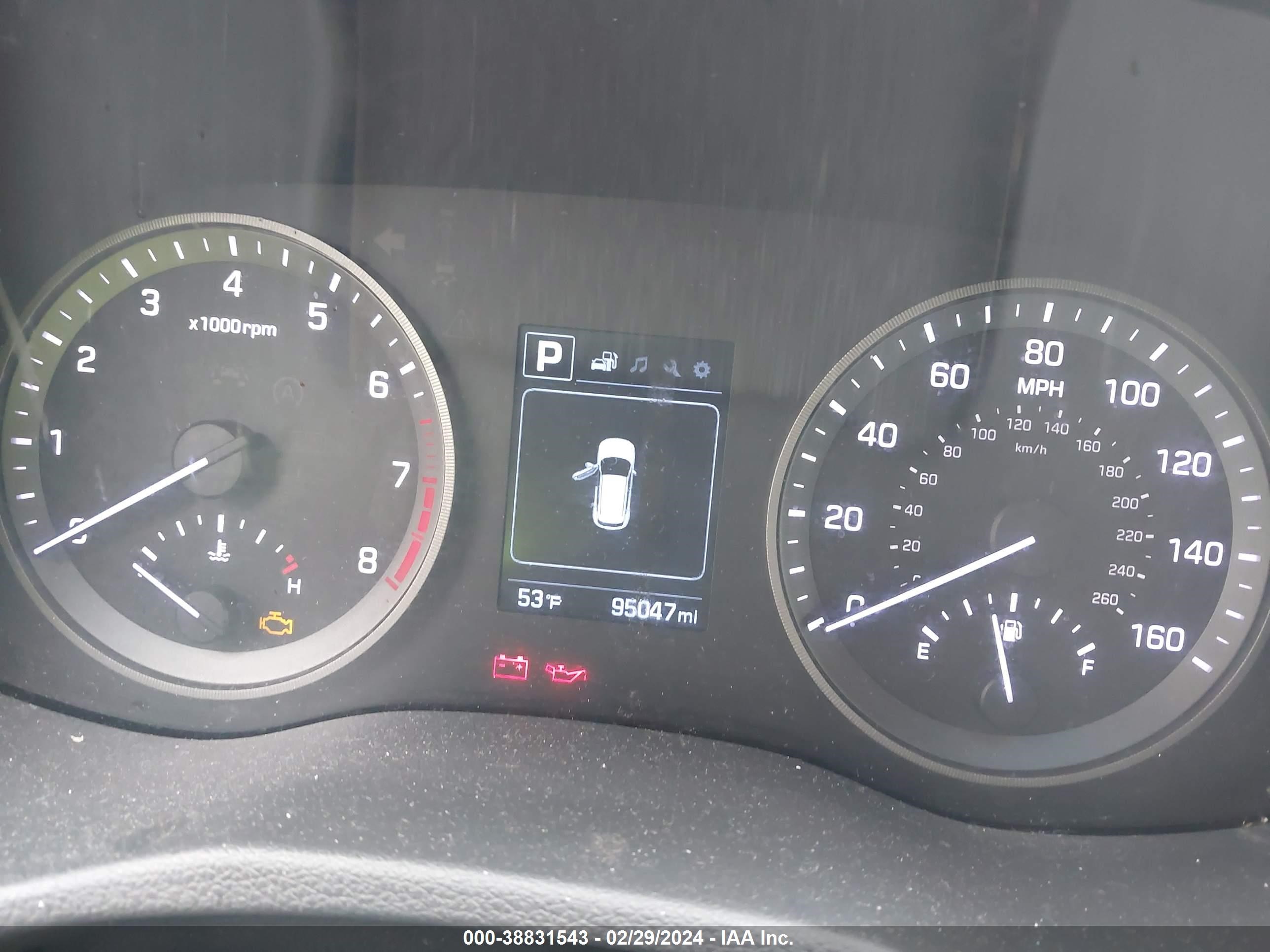 Photo 6 VIN: KM8J33A42GU090541 - HYUNDAI TUCSON 