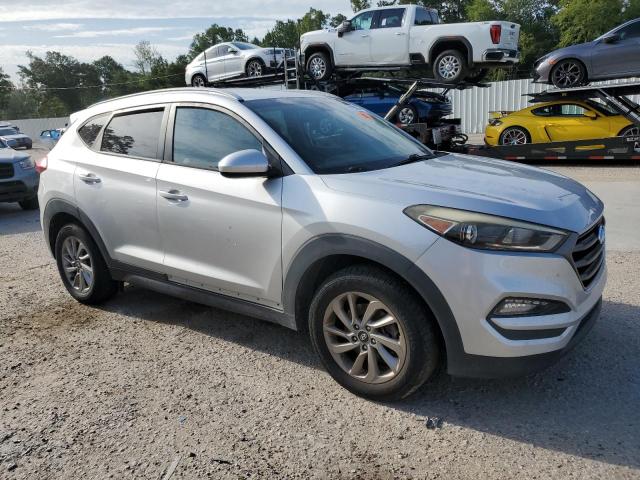 Photo 3 VIN: KM8J33A42GU114899 - HYUNDAI TUCSON LIM 