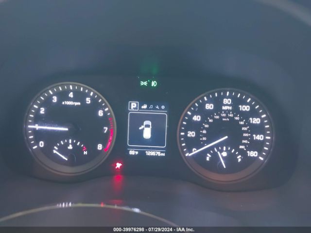 Photo 6 VIN: KM8J33A42GU205817 - HYUNDAI TUCSON 