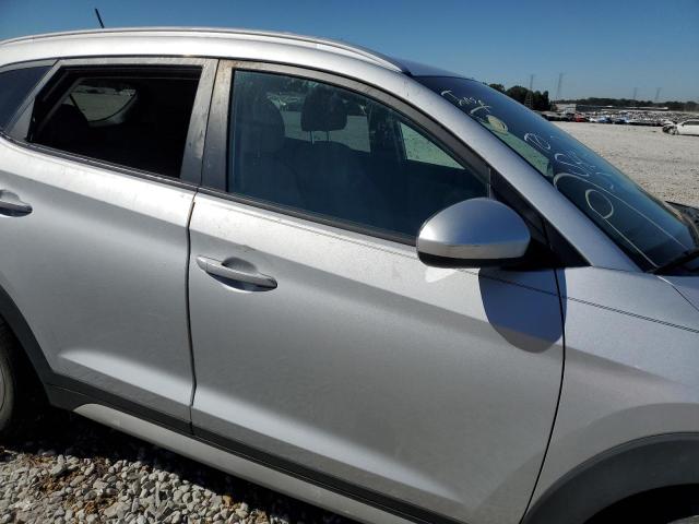 Photo 8 VIN: KM8J33A42HU412550 - HYUNDAI TUCSON LIM 