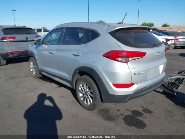 Photo 2 VIN: KM8J33A42HU587249 - HYUNDAI TUCSON 