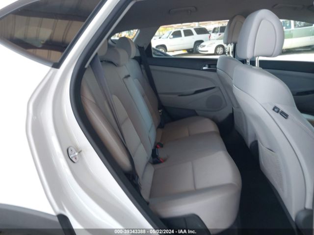 Photo 7 VIN: KM8J33A42JU630655 - HYUNDAI TUCSON 