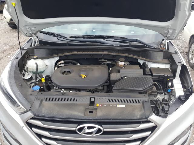 Photo 6 VIN: KM8J33A42JU680195 - HYUNDAI TUCSON 