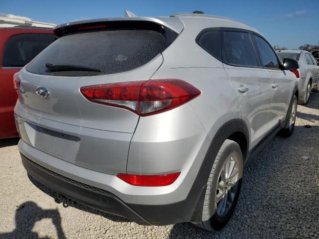 Photo 3 VIN: KM8J33A42JU694422 - HYUNDAI TUCSON SEL 