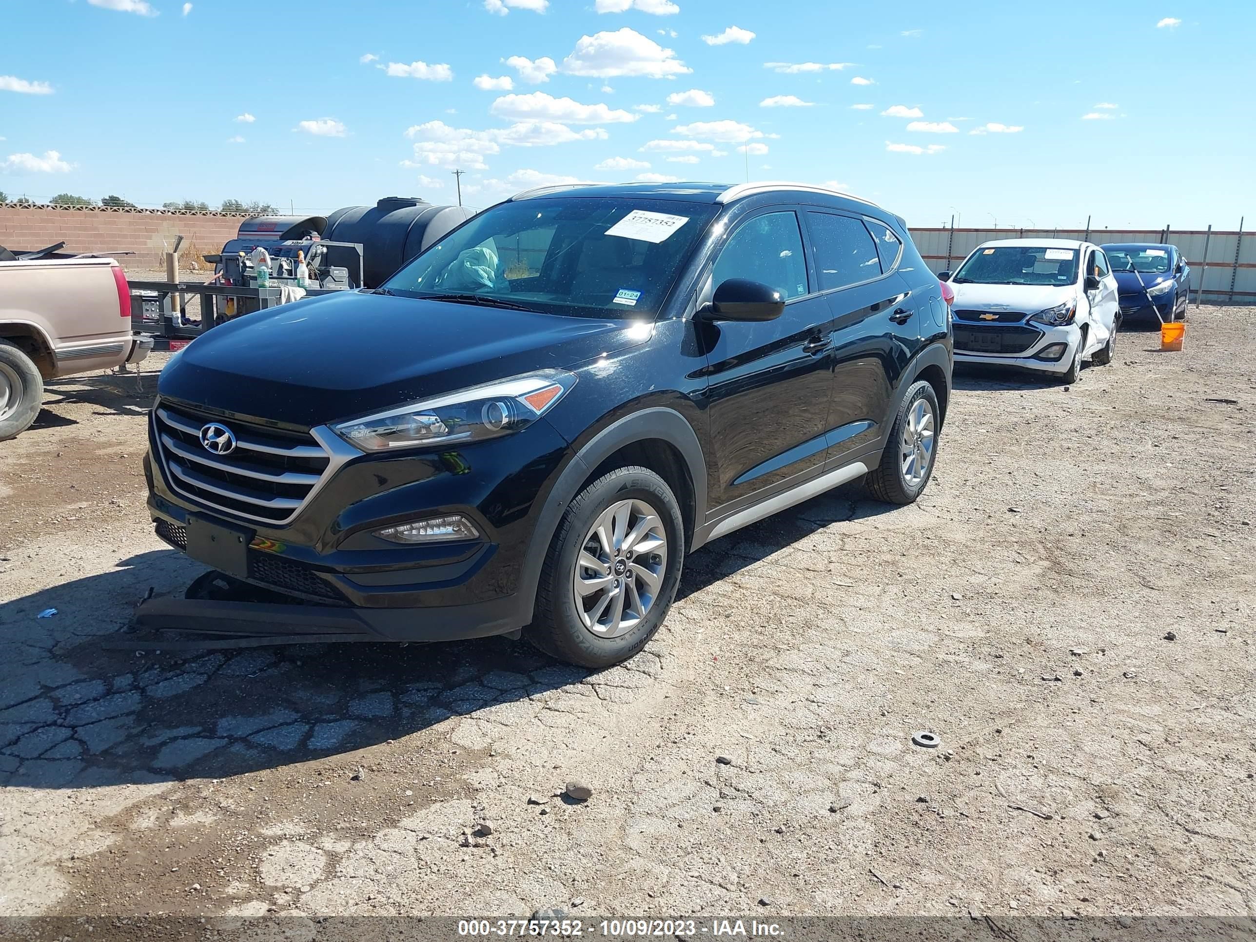 Photo 1 VIN: KM8J33A42JU708481 - HYUNDAI TUCSON 