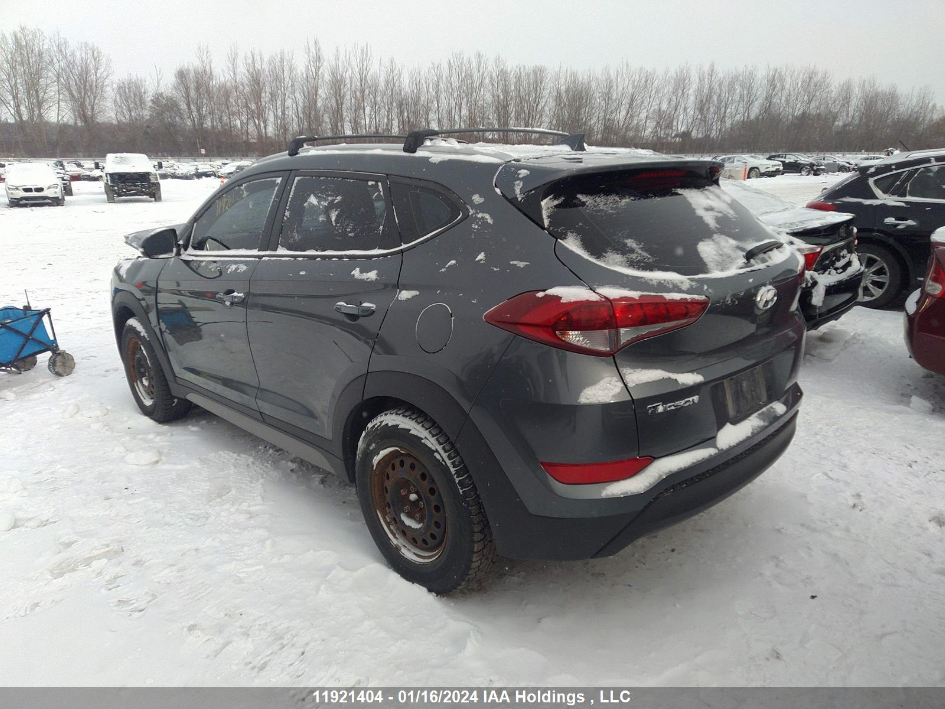 Photo 2 VIN: KM8J33A42JU756966 - HYUNDAI TUCSON 