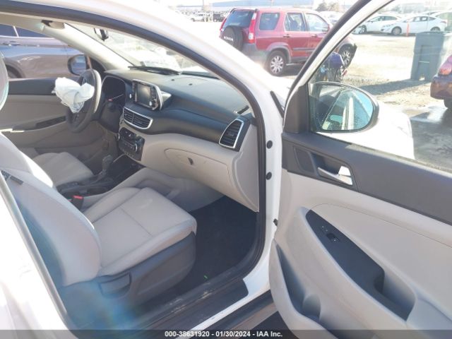 Photo 4 VIN: KM8J33A42MU298561 - HYUNDAI TUCSON 