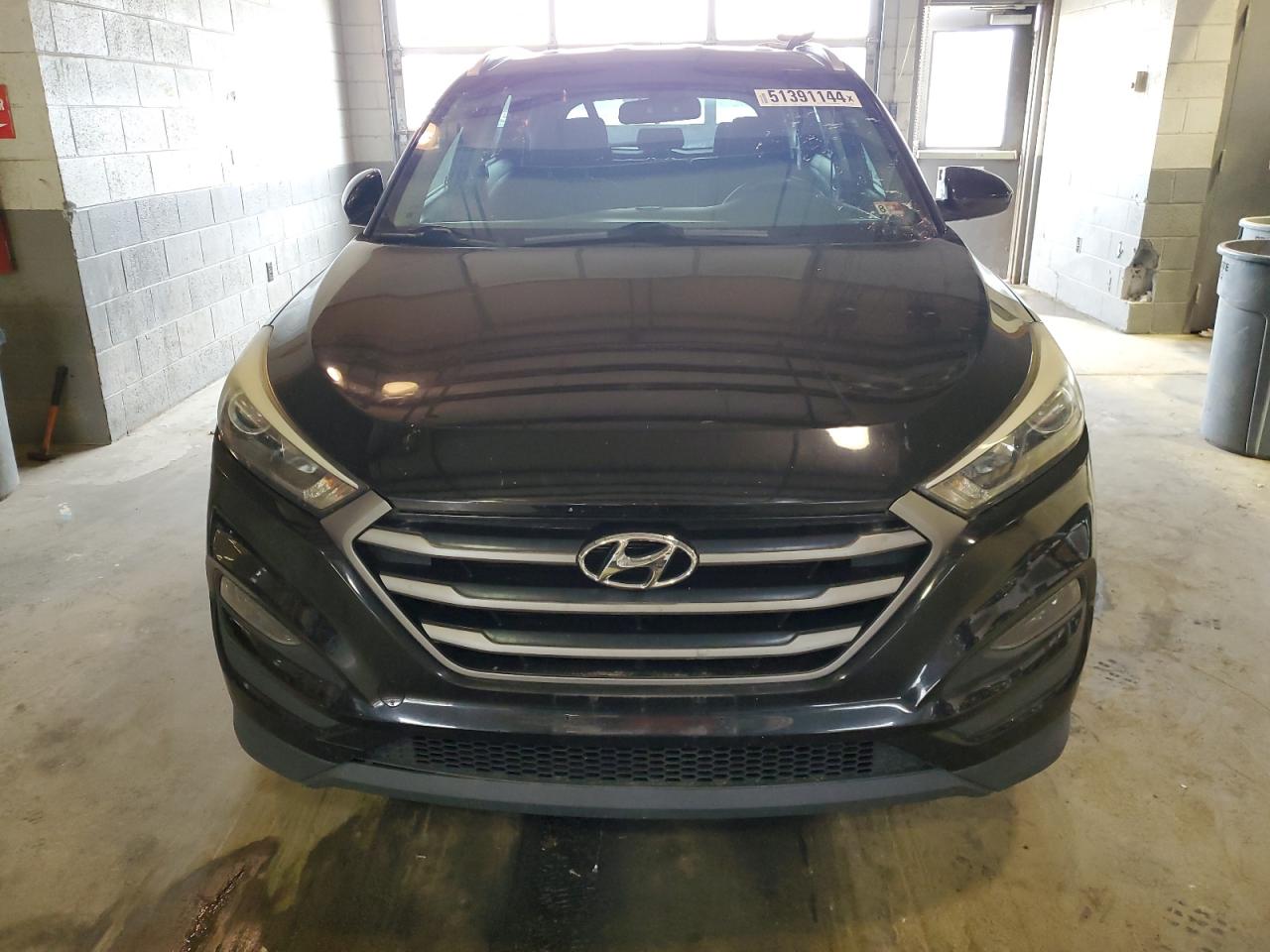 Photo 4 VIN: KM8J33A43GU045706 - HYUNDAI TUCSON 