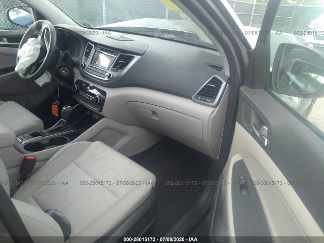 Photo 4 VIN: KM8J33A43GU060271 - HYUNDAI TUCSON 