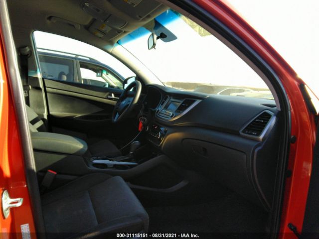 Photo 4 VIN: KM8J33A43GU209455 - HYUNDAI TUCSON 