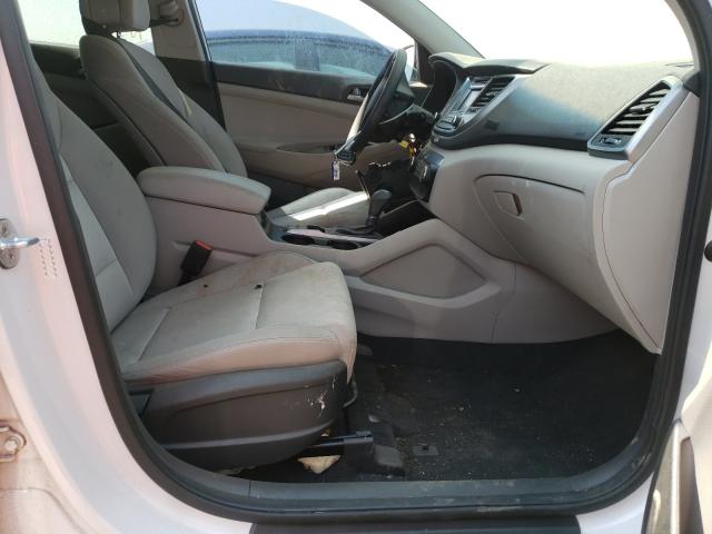 Photo 4 VIN: KM8J33A43GU231455 - HYUNDAI TUCSON LIM 