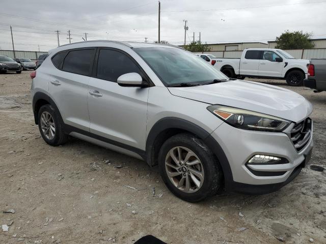 Photo 3 VIN: KM8J33A43HU327491 - HYUNDAI TUCSON LIM 