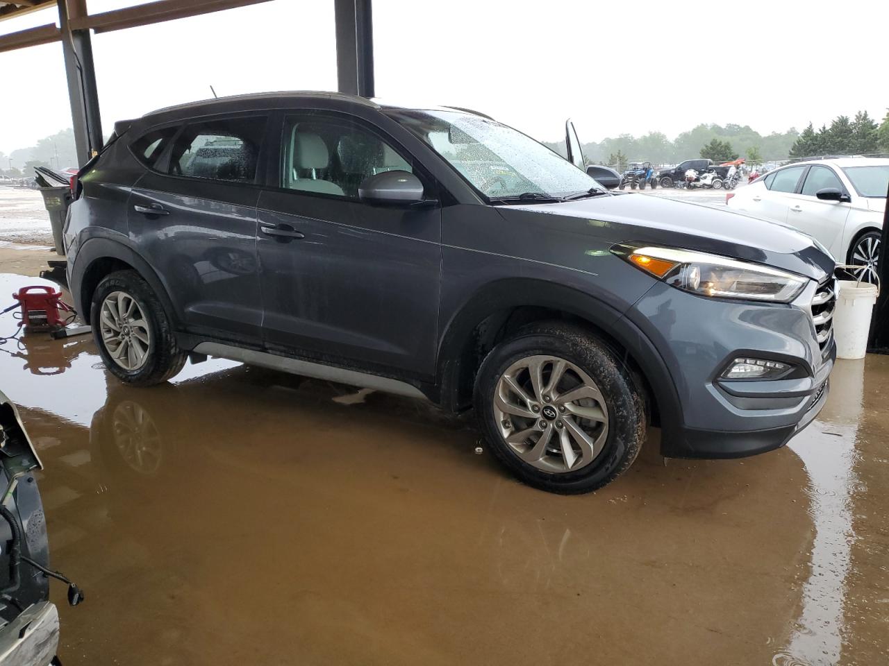 Photo 3 VIN: KM8J33A43HU423623 - HYUNDAI TUCSON 