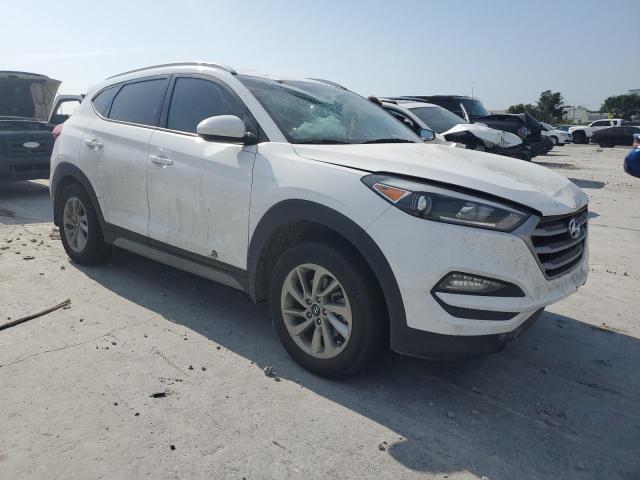 Photo 3 VIN: KM8J33A43JU616862 - HYUNDAI TUCSON 