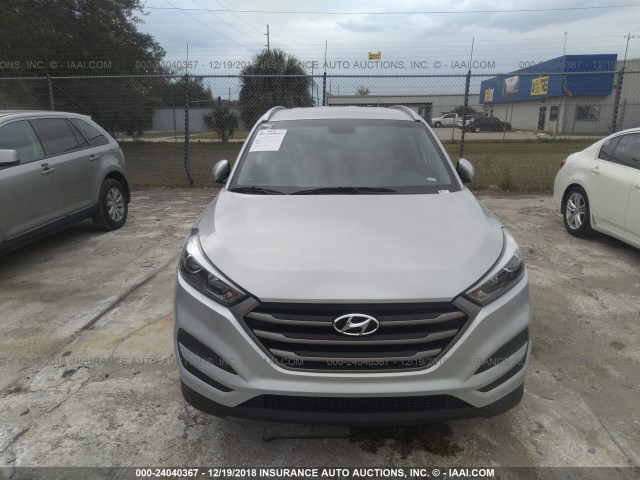 Photo 5 VIN: KM8J33A43JU639512 - HYUNDAI TUCSON 