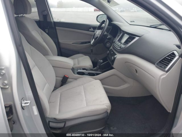 Photo 4 VIN: KM8J33A43JU664541 - HYUNDAI TUCSON 