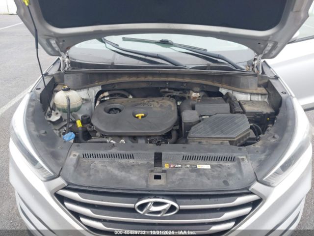 Photo 9 VIN: KM8J33A43JU664541 - HYUNDAI TUCSON 