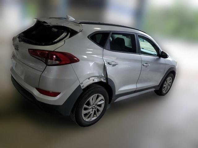 Photo 2 VIN: KM8J33A43JU670906 - HYUNDAI TUCSON 