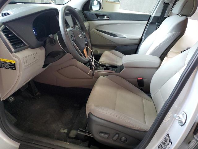 Photo 6 VIN: KM8J33A43JU670906 - HYUNDAI TUCSON 