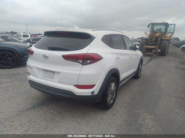 Photo 3 VIN: KM8J33A43JU677001 - HYUNDAI TUCSON 