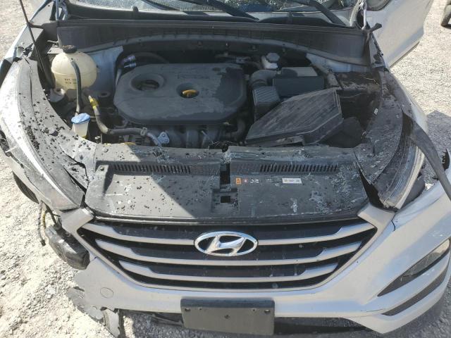 Photo 11 VIN: KM8J33A43JU682330 - HYUNDAI TUCSON 