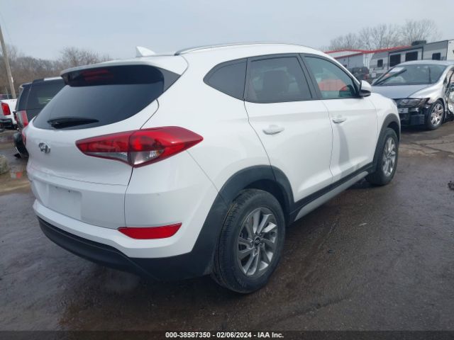 Photo 3 VIN: KM8J33A43JU746964 - HYUNDAI TUCSON 