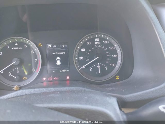 Photo 6 VIN: KM8J33A43JU802353 - HYUNDAI TUCSON 