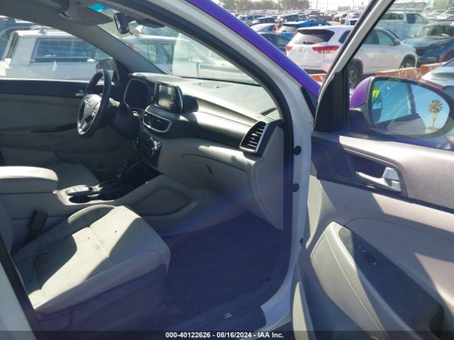 Photo 4 VIN: KM8J33A43KU067973 - HYUNDAI TUCSON 