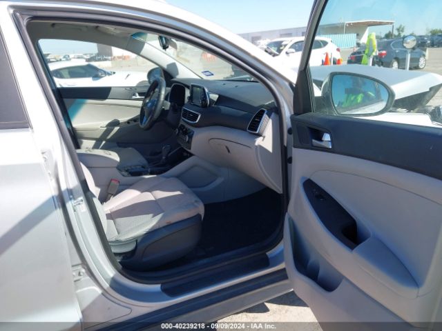 Photo 4 VIN: KM8J33A43LU269472 - HYUNDAI TUCSON 