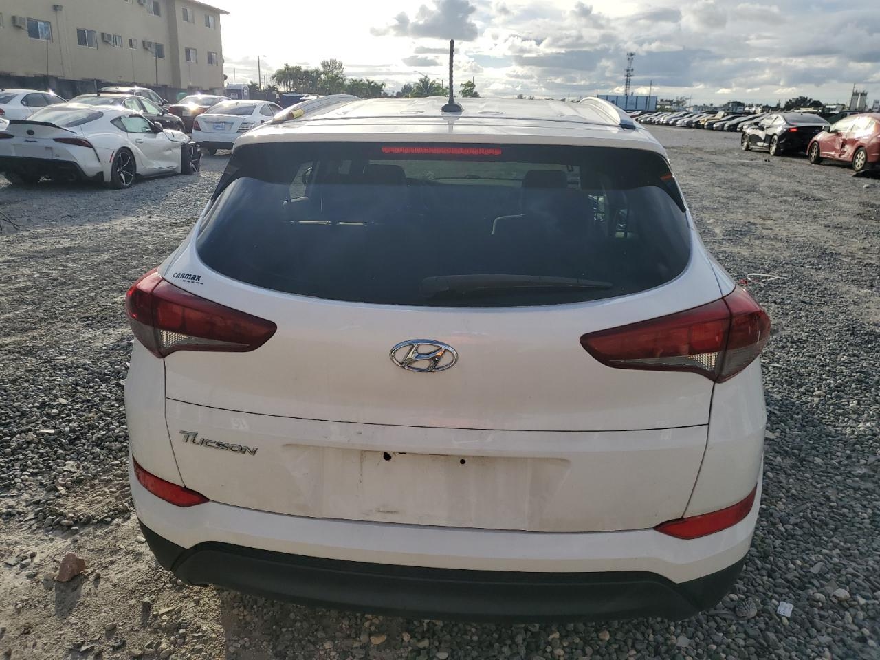 Photo 5 VIN: KM8J33A44GU027005 - HYUNDAI TUCSON 