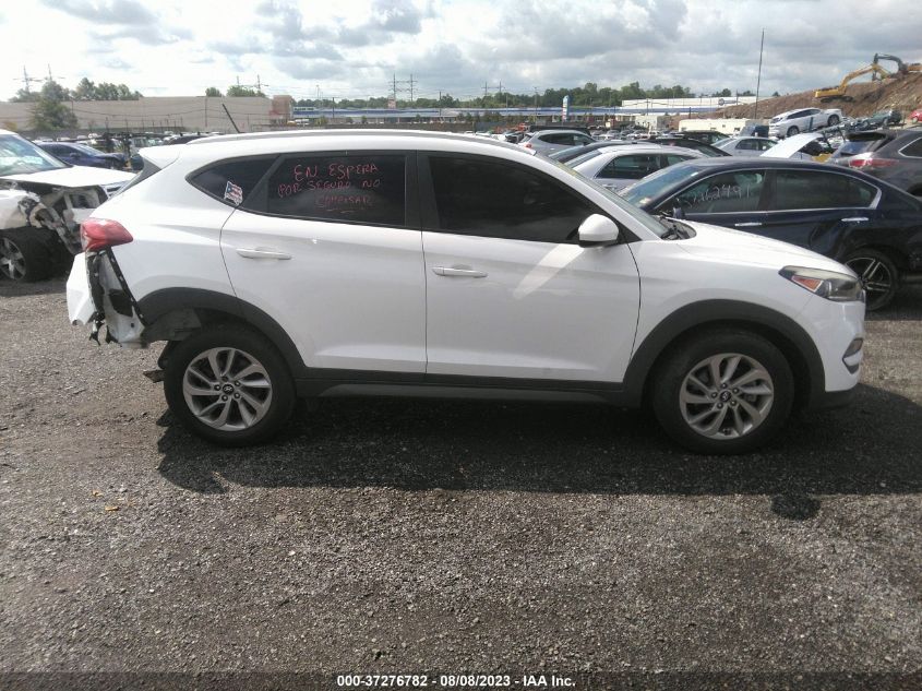 Photo 12 VIN: KM8J33A44GU091111 - HYUNDAI TUCSON 