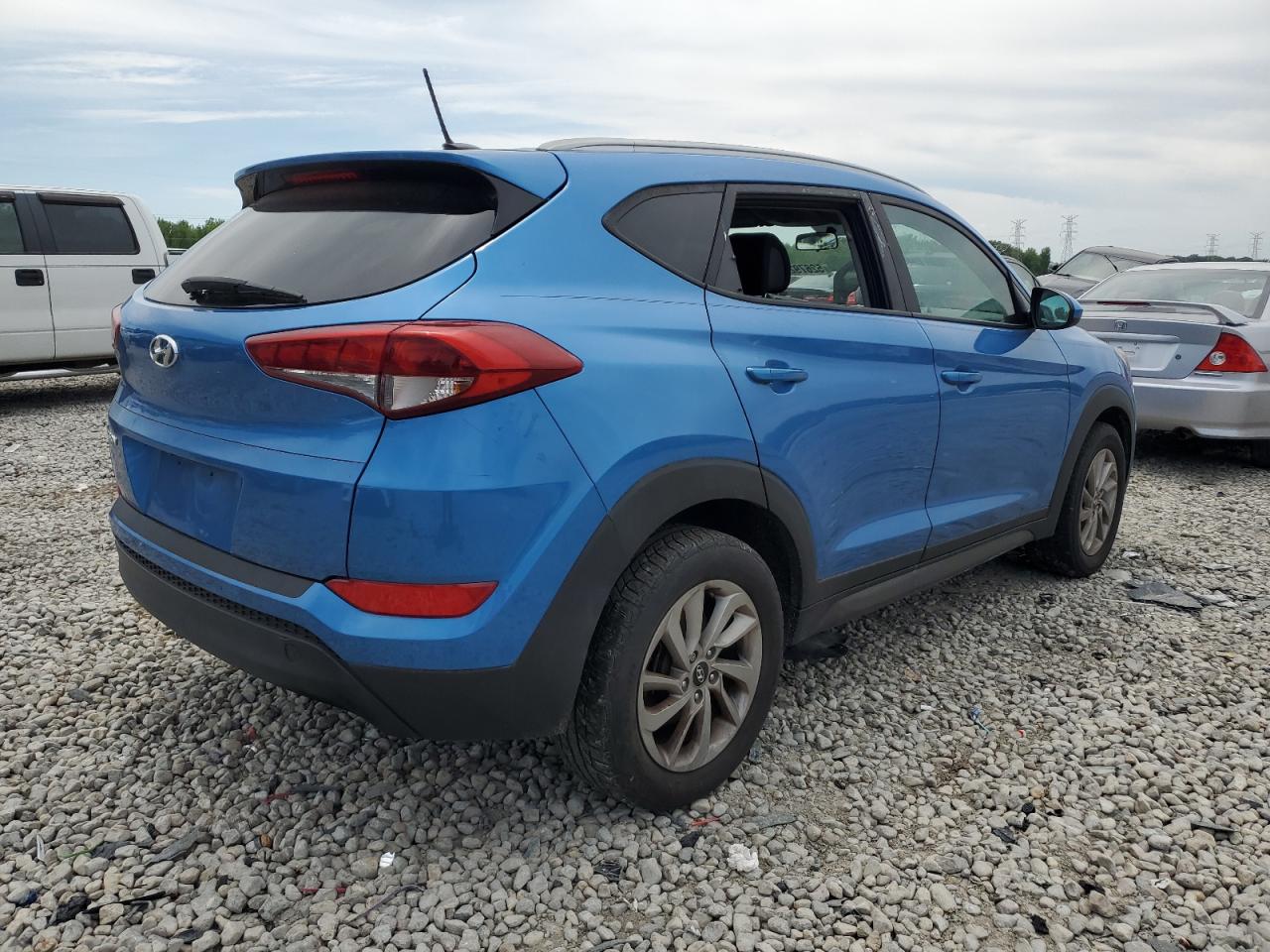 Photo 2 VIN: KM8J33A44GU213997 - HYUNDAI TUCSON 