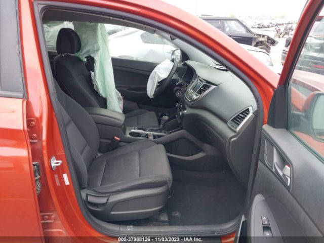 Photo 4 VIN: KM8J33A44HU341741 - HYUNDAI TUCSON 