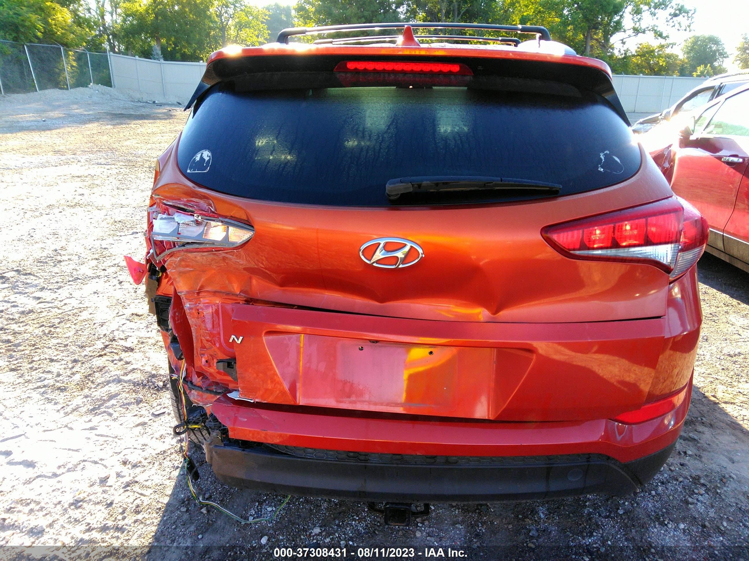 Photo 15 VIN: KM8J33A44HU513170 - HYUNDAI TUCSON 