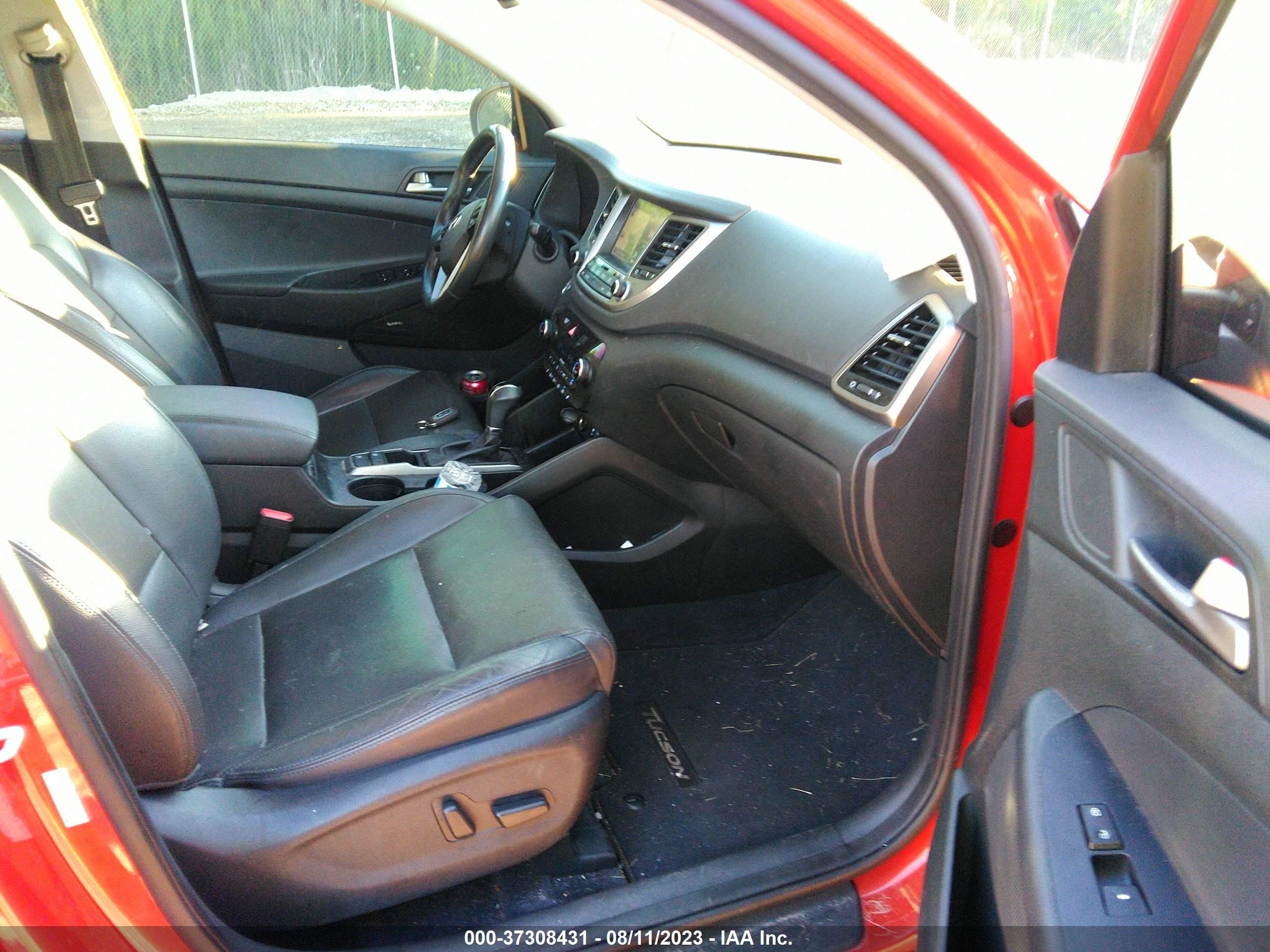 Photo 4 VIN: KM8J33A44HU513170 - HYUNDAI TUCSON 