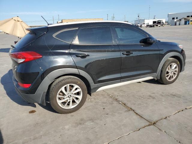 Photo 2 VIN: KM8J33A44HU582795 - HYUNDAI TUCSON LIM 