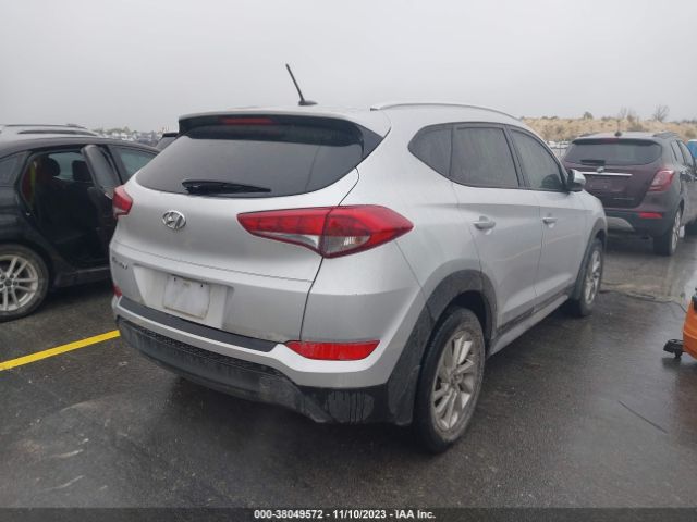 Photo 3 VIN: KM8J33A44HU587396 - HYUNDAI TUCSON 