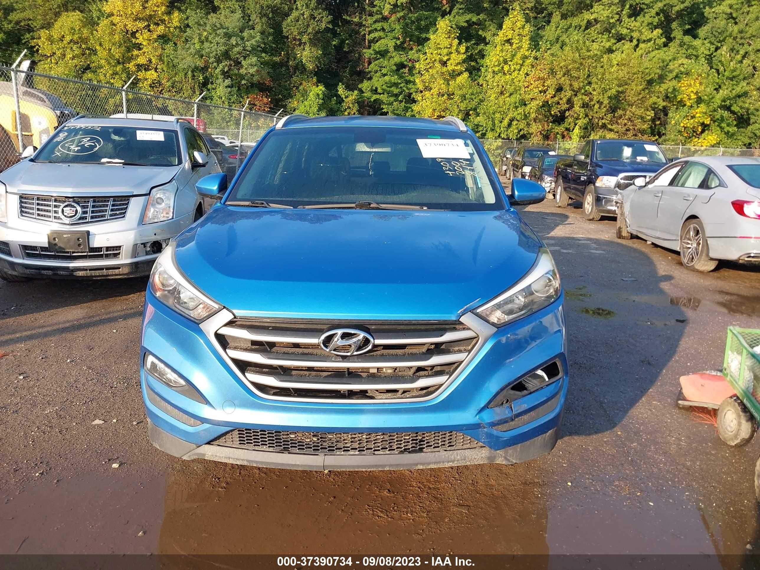 Photo 10 VIN: KM8J33A44JU662037 - HYUNDAI TUCSON 