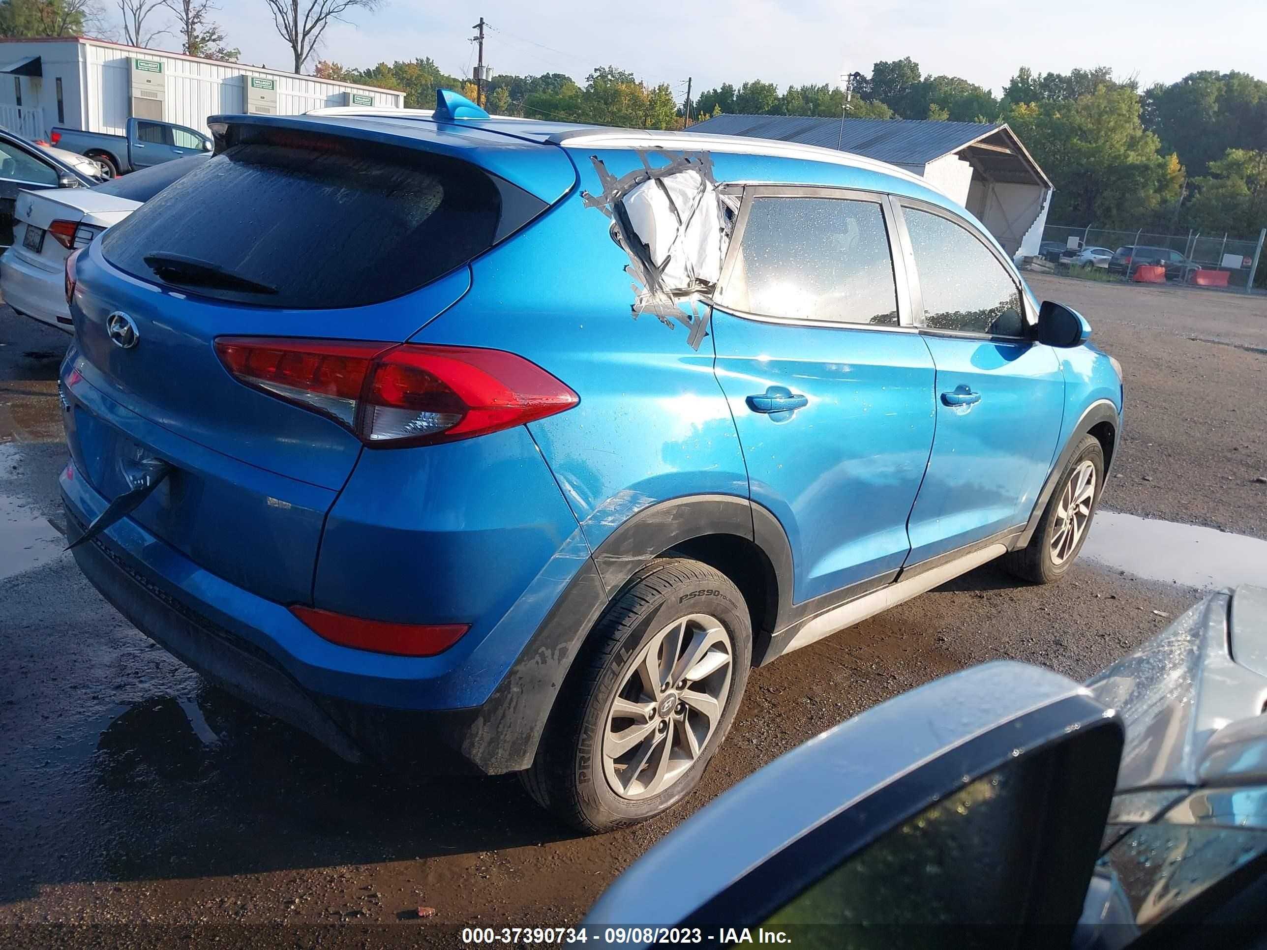 Photo 3 VIN: KM8J33A44JU662037 - HYUNDAI TUCSON 