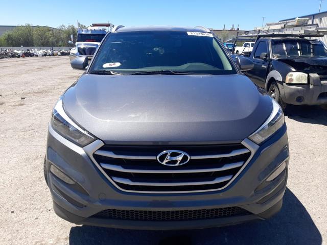 Photo 4 VIN: KM8J33A44JU769136 - HYUNDAI TUCSON SEL 