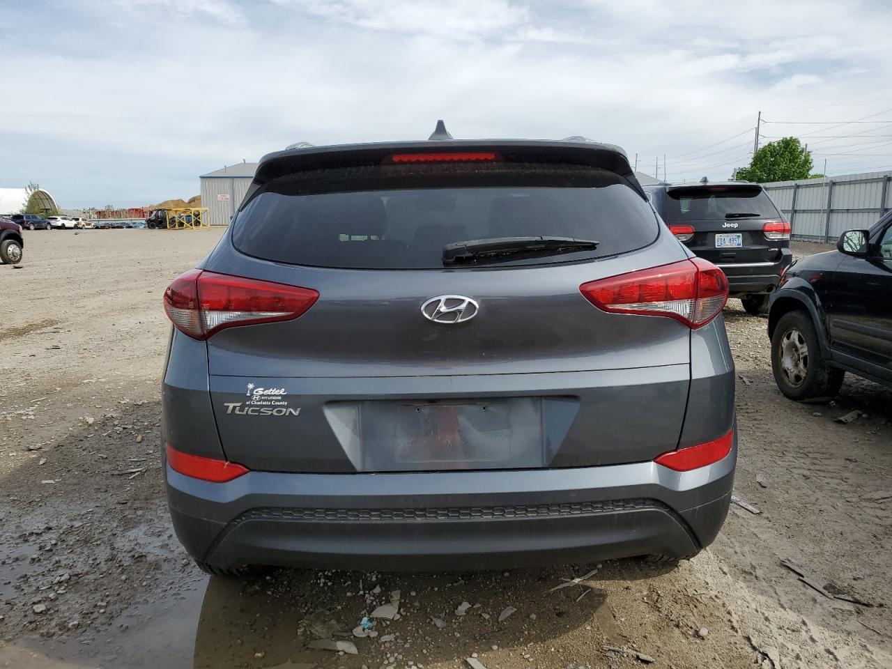 Photo 5 VIN: KM8J33A44JU819663 - HYUNDAI TUCSON 