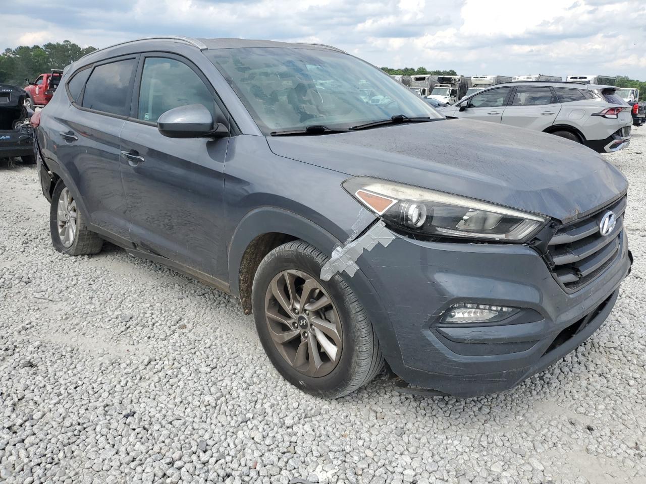 Photo 3 VIN: KM8J33A45GU076150 - HYUNDAI TUCSON 