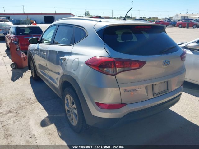 Photo 2 VIN: KM8J33A45GU100656 - HYUNDAI TUCSON 