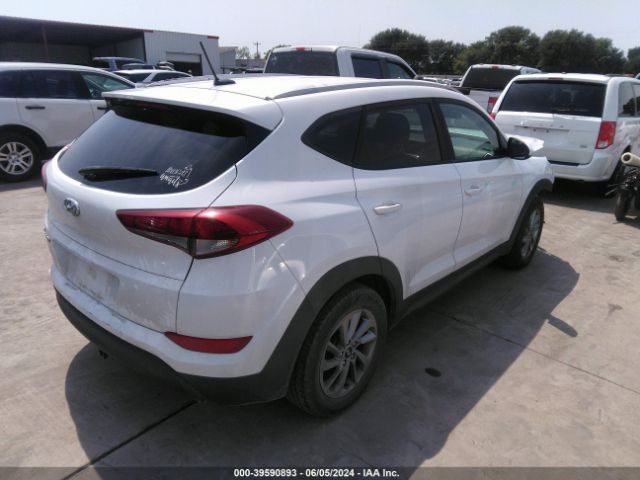 Photo 3 VIN: KM8J33A45GU174210 - HYUNDAI TUCSON 