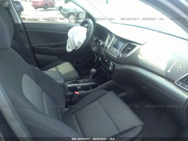 Photo 4 VIN: KM8J33A45GU200269 - HYUNDAI TUCSON 