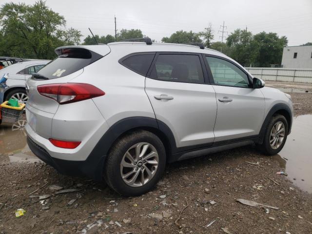 Photo 2 VIN: KM8J33A45GU238763 - HYUNDAI TUCSON LIM 