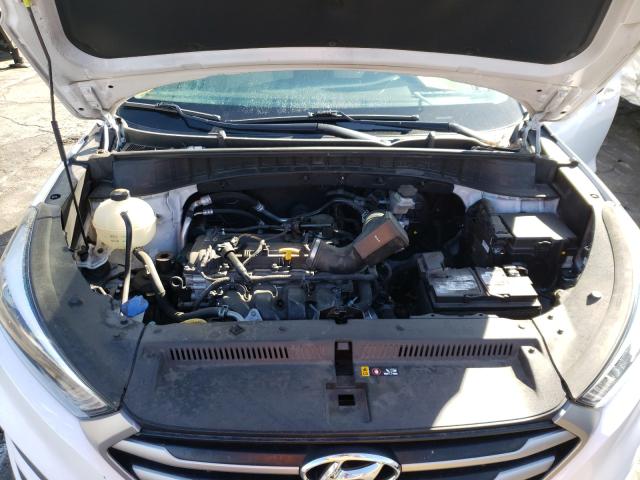 Photo 6 VIN: KM8J33A45HU284806 - HYUNDAI TUCSON LIM 