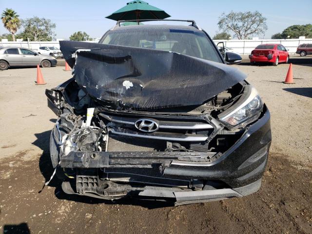 Photo 4 VIN: KM8J33A45HU500637 - HYUNDAI TUCSON 